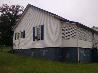 601 Bamberg St, Calhoun Falls, SC 29628