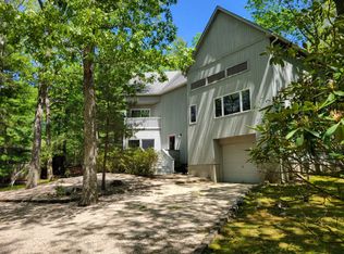 116 Springy Banks Rd, East Hampton, NY 11937