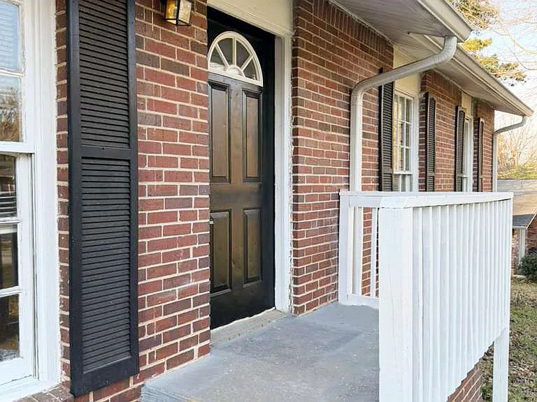 115 Shepherd Dr — Photo 9