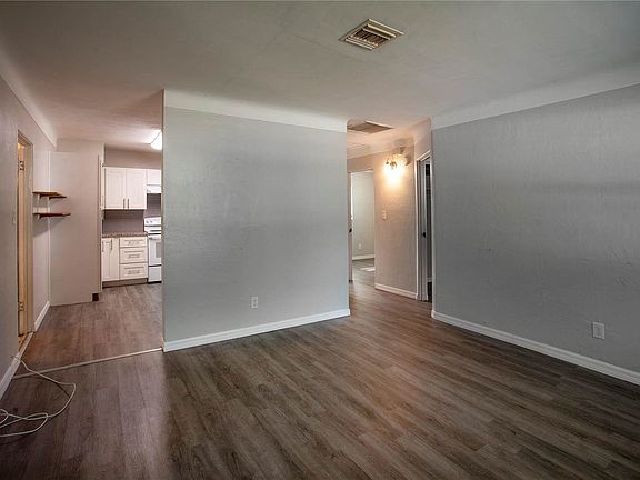 2nd image of 4025 31st St N