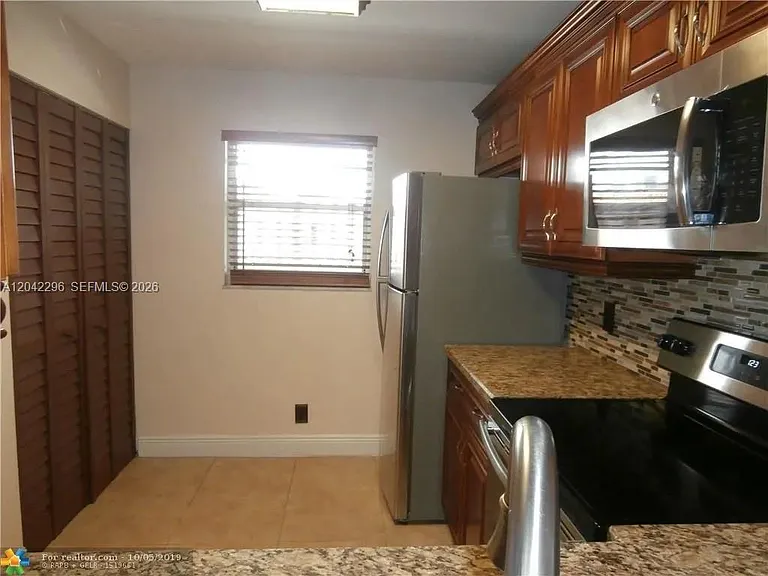 7830 NW 33rd St #206 — Photo 7