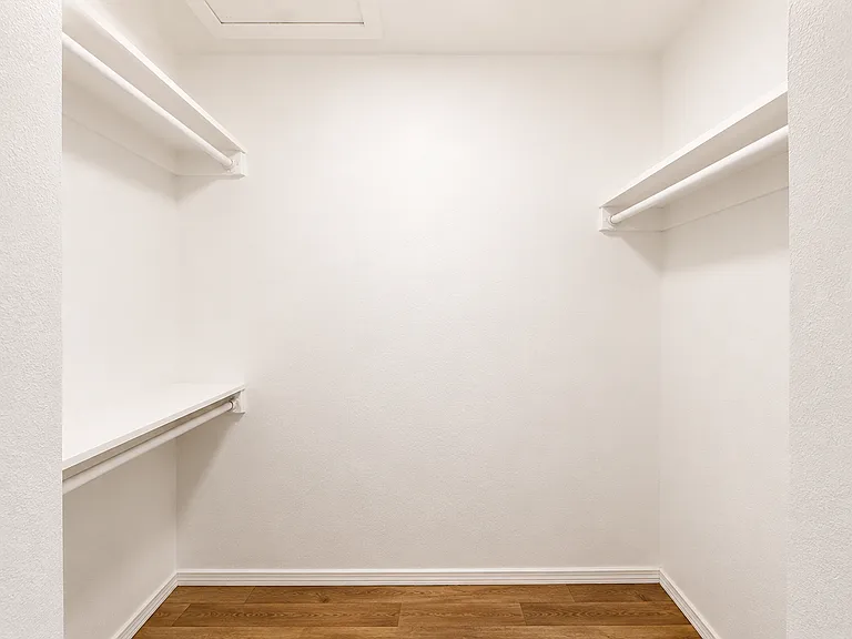 Alderview Apartments — Photo 13