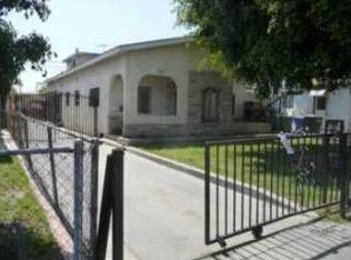 2416 Palm Pl, Huntington Park, CA 90255