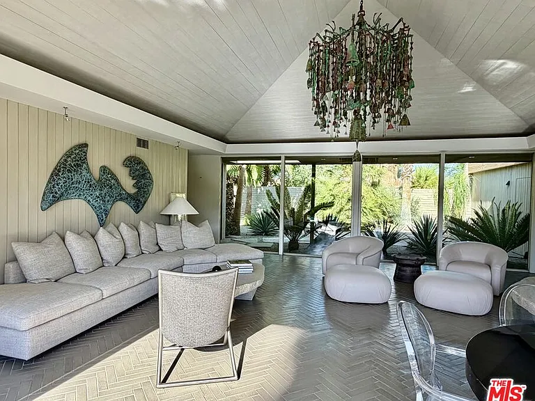 40281 Sand Dune Rd — Photo 13