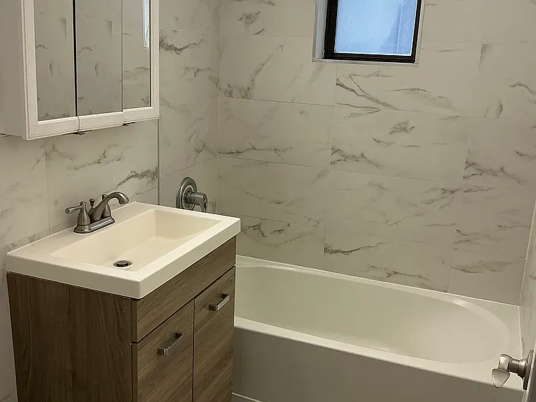 1199 Ocean Ave #511 — Photo 5