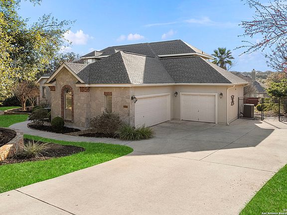 5th image of 3247 Roan Way