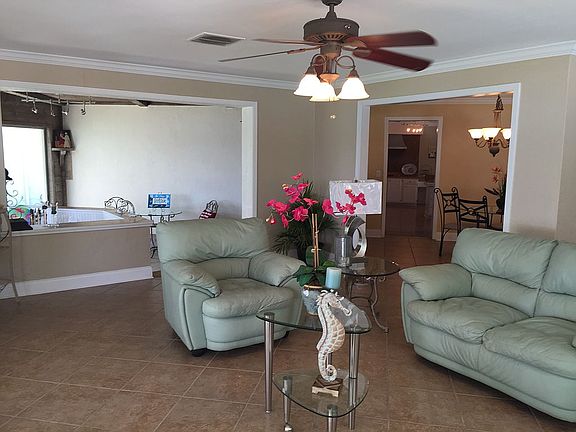 4th image of 754 John Anderson Dr