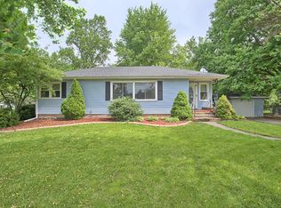 416 W Linden St, Tolono, IL