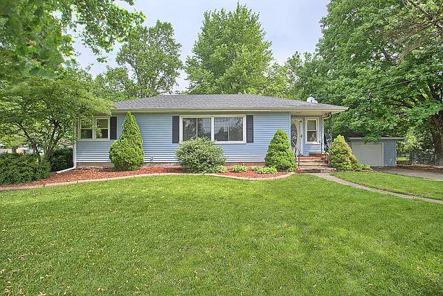416 W Linden St photo 1