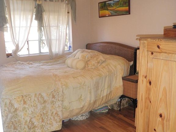 5th image of 4692 Carpinteria Ave APT 38