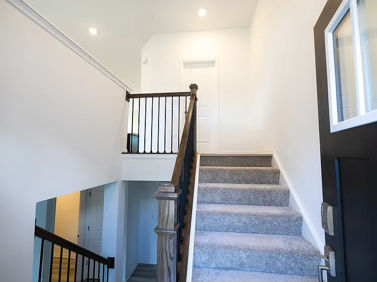 217 Settlers Pl — Photo 4