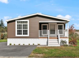 422 Striped Bass Ave, Portsmouth, NH 03801