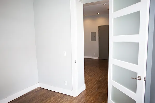 Rented by Brooklyn Group | media 6