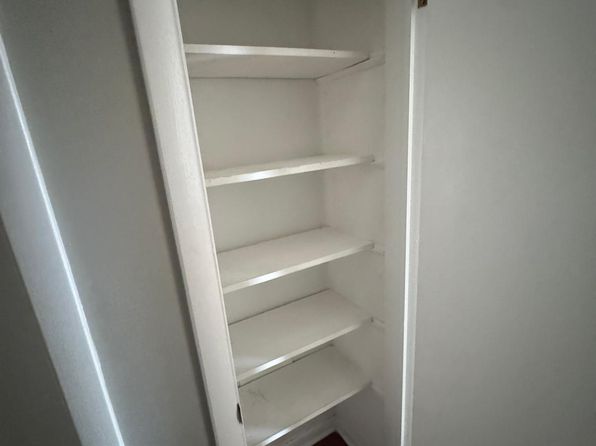 4255 N Neva Ave APT 2A