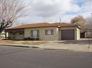 2710 Christine St NE, Albuquerque, NM 87112