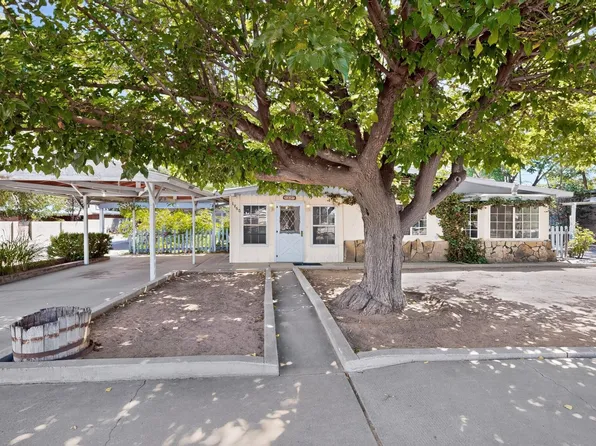 1860 Elena Cir SW, Albuquerque, NM 87105