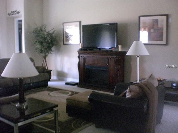 3rd image of 516 Douglas Edward Dr