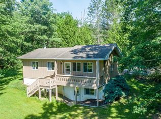 14 Hotel Dr, Oakland, MD 21550