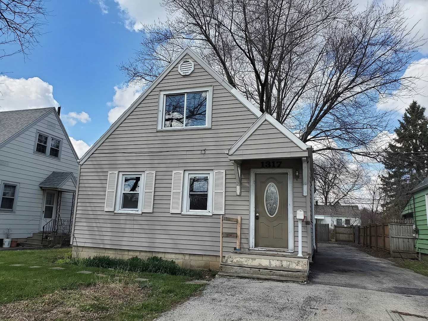 1317 W Jefferson St, Joliet, IL 60435 | Zillow