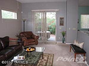 5230 Sterling Heights 08 12 2013 014