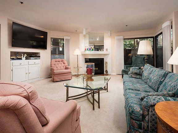 4th image of 35 9th Ave APT 5