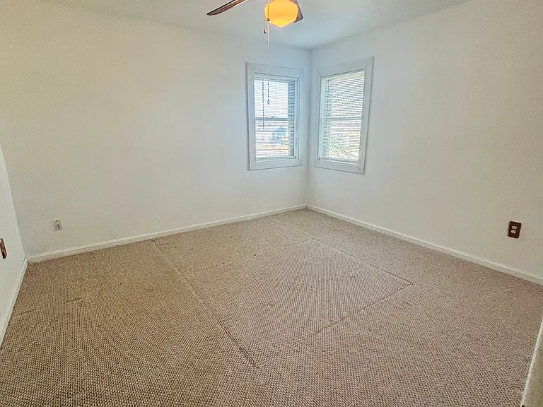 319 Dartmouth Ave — Photo 10