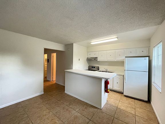 3rd image of 5232 Davisson Ave #0