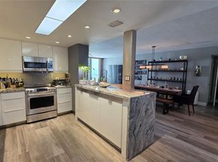 5825 Collins Ave APT 8J, Miami Beach, FL 33140