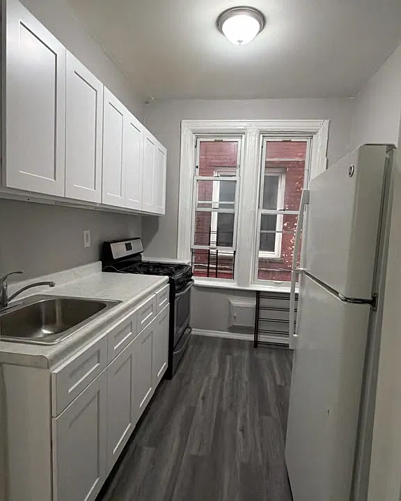 4333 Byron Ave #6B