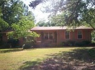 385 Greencrest Dr, Athens, GA 30605