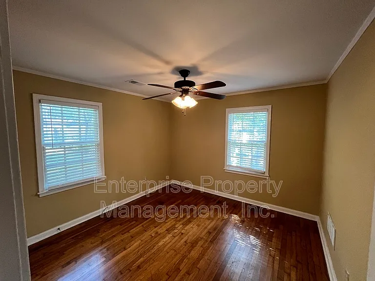 792 Saint Nick Dr — Photo 16