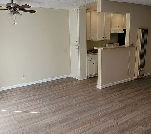 3rd image of 18530 Prairie St APT 47