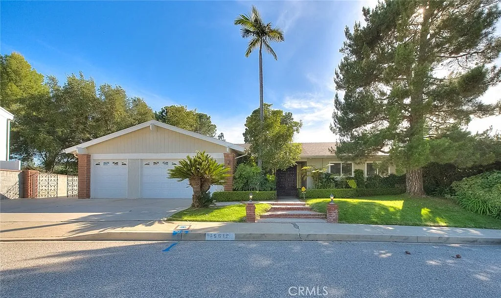 3 bed, 3069 sqft, $9,500 — Photo 1