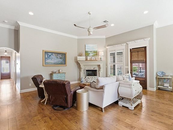 2nd image of 5830 Willow Breeze Dr