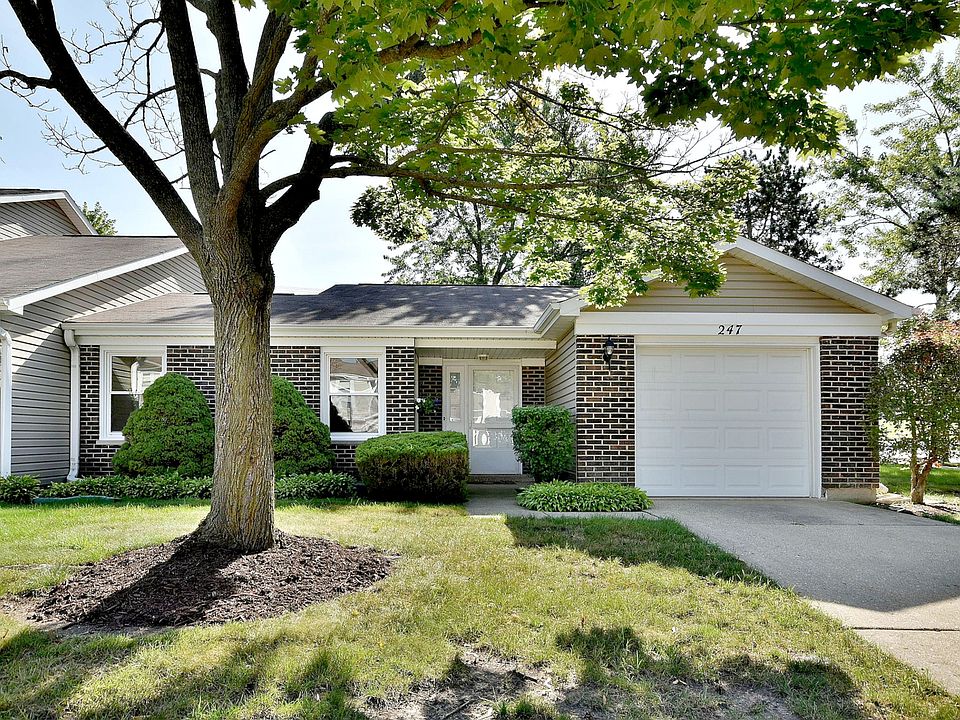 1st image of 247 Pebble Creek Dr