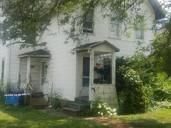 463 W 2nd St, Elmira, NY 14901