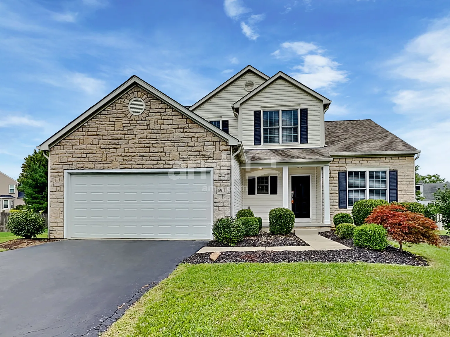 4 bed, 2.5 bath, 1919 sqft, $2,955 — Photo 1