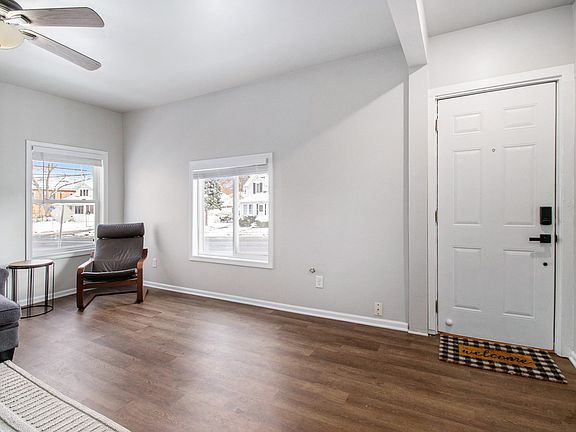 3rd image of 1912 S Burdick St #1