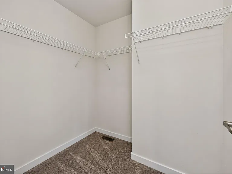 1876 Boulder Dr — Photo 17