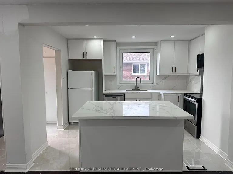 11 White Abbey Park #MAIN FL — Photo 8