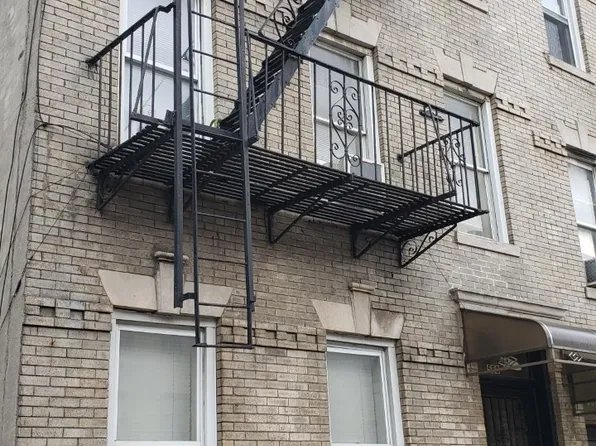 568 39th Street image 1 of 1