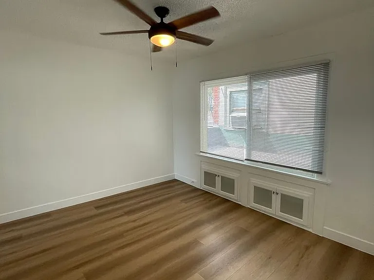 Glendale Lofts - SF Glendale Lofts LLC — Photo 17