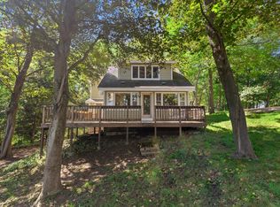 W5258 Aweogon Trl, Elkhorn, WI 53121