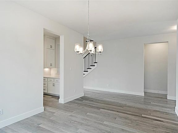 5th image of 8036 Sarahville Dr