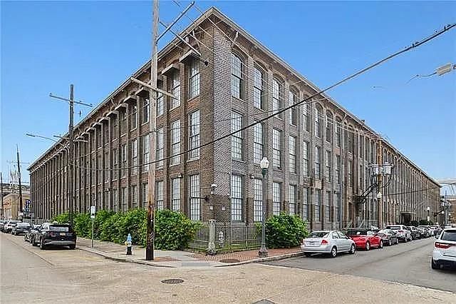 1st image of 920 Poeyfarre St APT 185