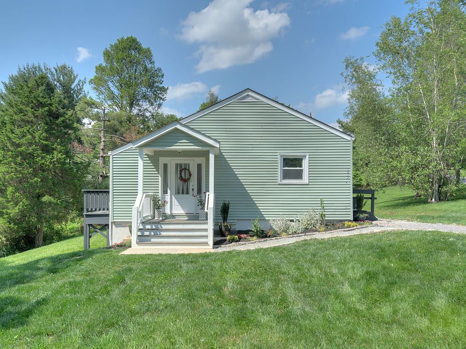 1st image of 1417 Palmer Dr