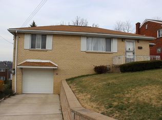1122 Oakland Ave, McKeesport, PA