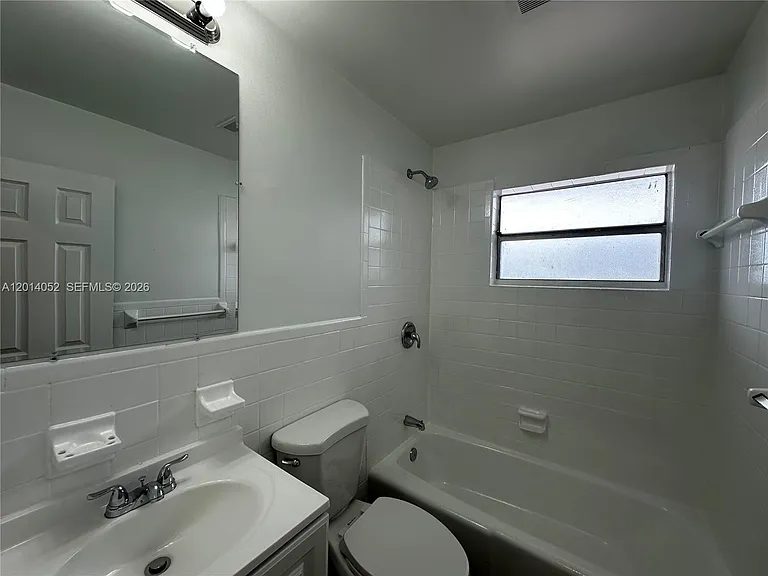 5841 SW 36th Ct #205 — Photo 11