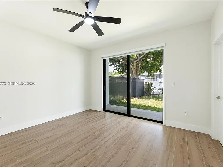 6852 NW 4th Ave #0 — Photo 9