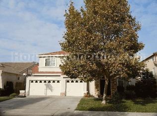 8140 Laguna Brook Way, Elk Grove, CA 95758